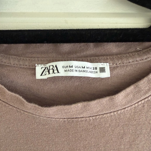 Zara Women’s Brown Muscle Tee Size Medium - Picture 4 of 4
